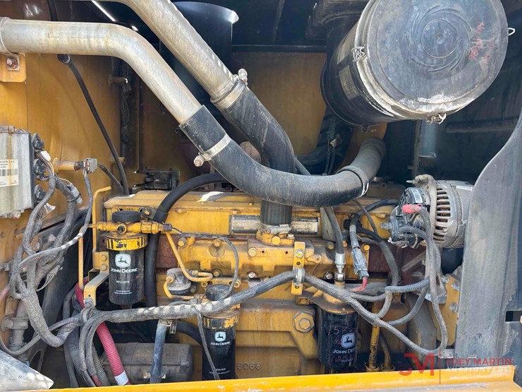 deere-670g-image-4
