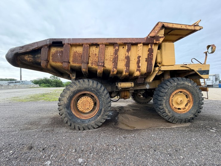 1972-caterpillar-769b-image-13