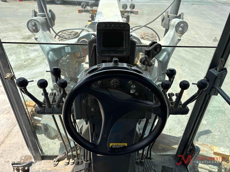 deere-670g-image-7