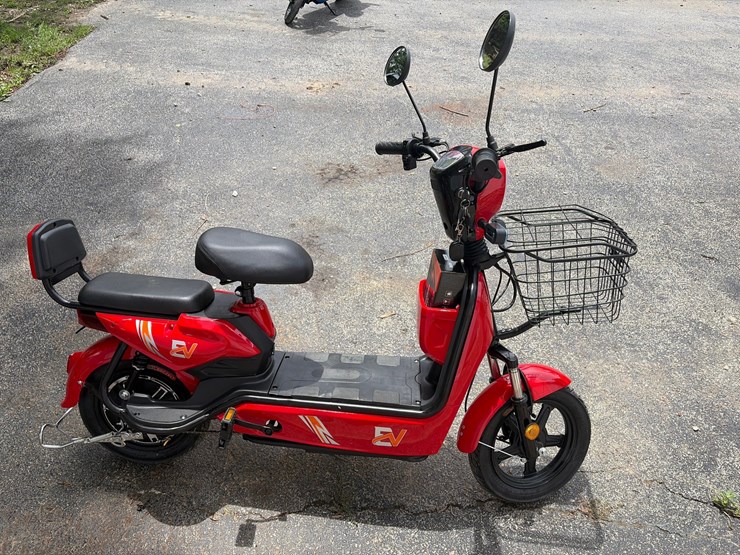 #37-•-unused-irev-electric-bike-image-2