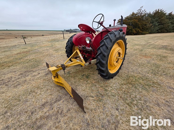 massey-ferguson-22-image-5