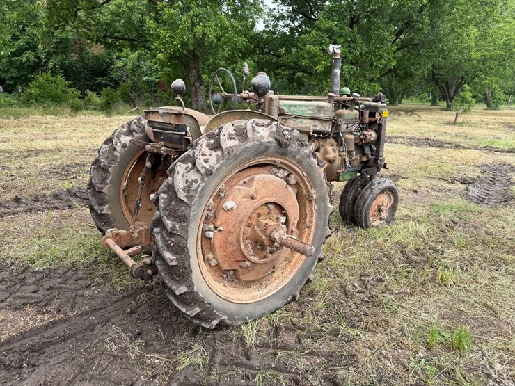 john-deere-mt-image-3
