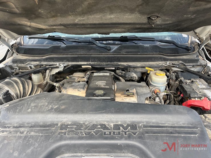 2019-ram-3500-hd-image-33