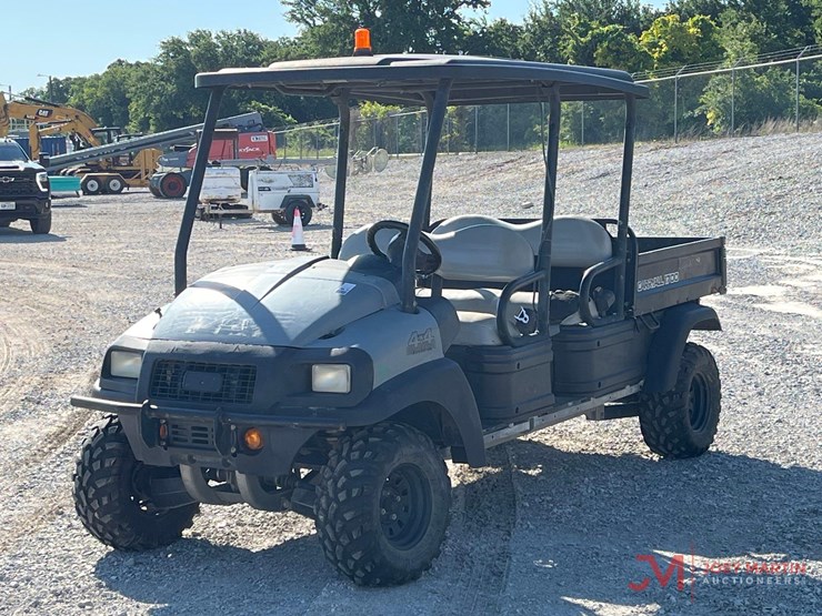 2019-club-car-carryall-1700-image-1