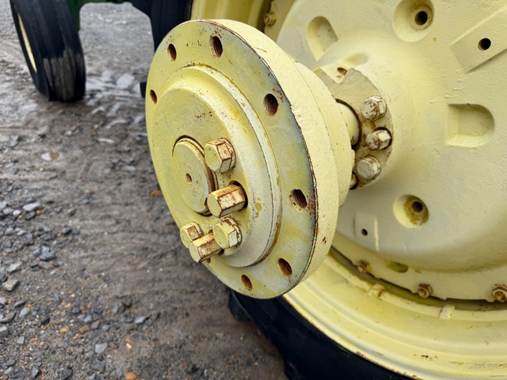 john-deere-4630-image-21