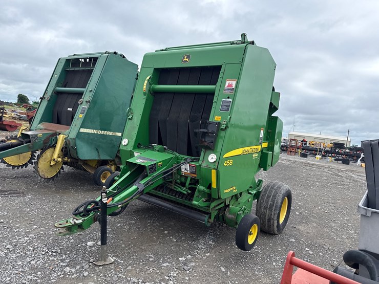john-deere-458-image-1