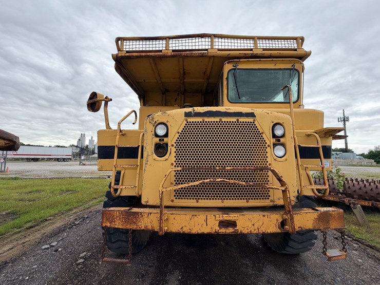 1972-caterpillar-769b-image-15