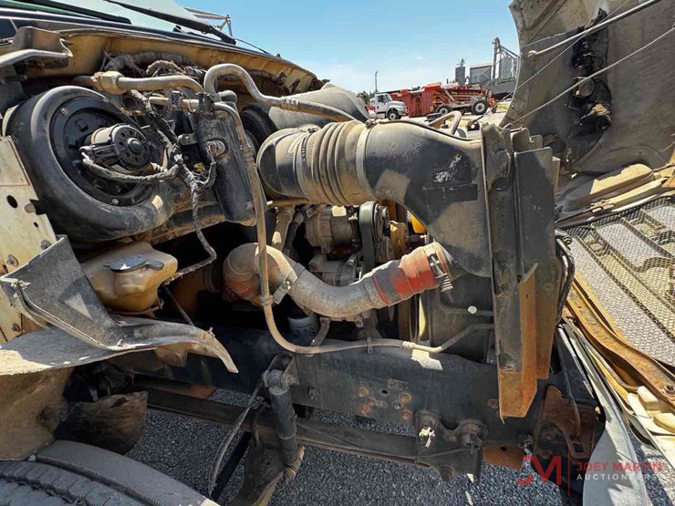 2005-ford-f650-image-17
