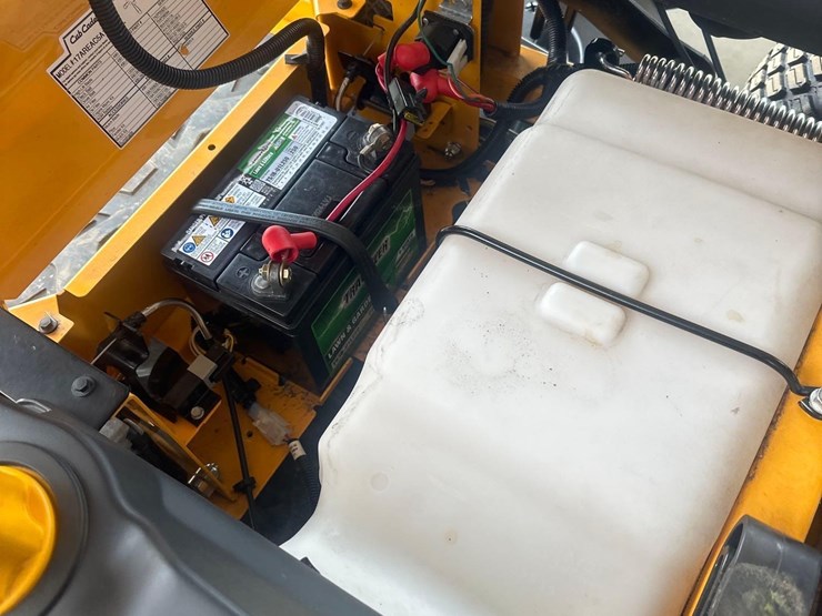 2024-cub-cadet-60-image-13