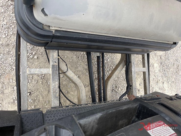 2020-club-car-carryall-1700-image-9