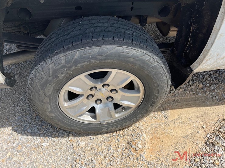 2019-chevrolet-silverado-1500-image-36