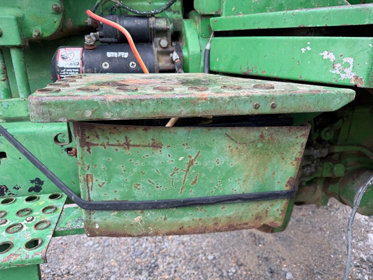 john-deere-4430-image-33