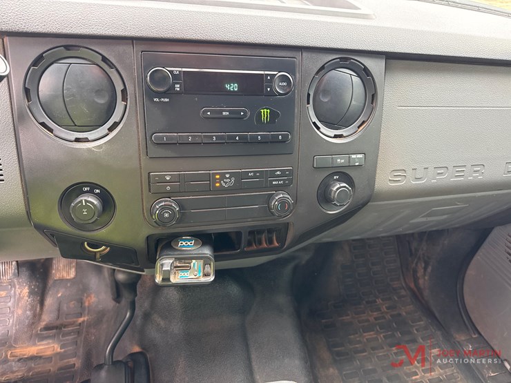 2012-ford-f250-xl-image-33
