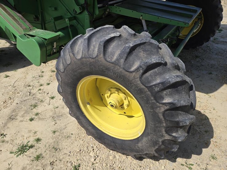 john-deere-9500-image-10