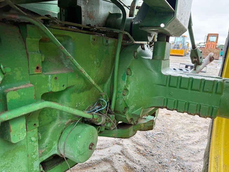 john-deere-4630-image-23