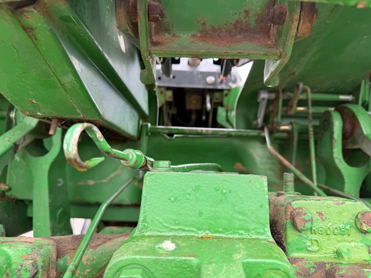john-deere-4430-image-13