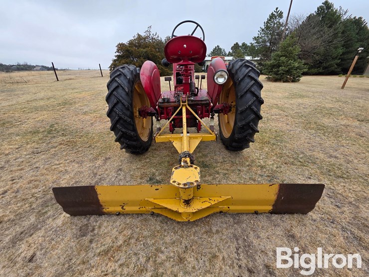 massey-ferguson-22-image-6