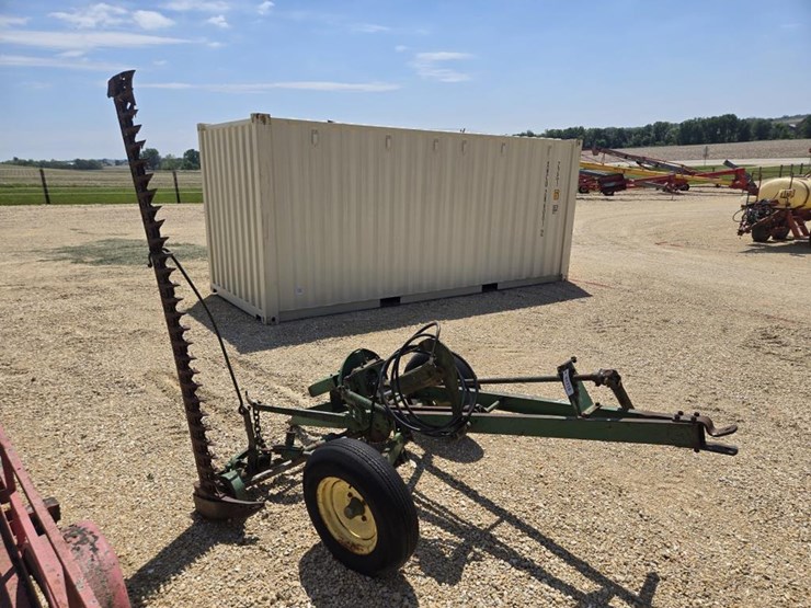 john-deere-8-image-2
