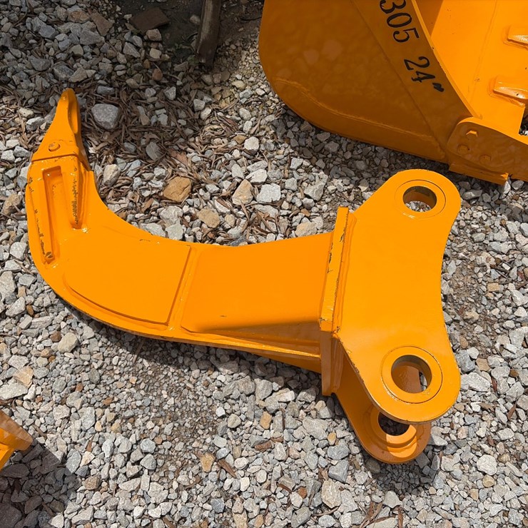 CATERPILLAR 305