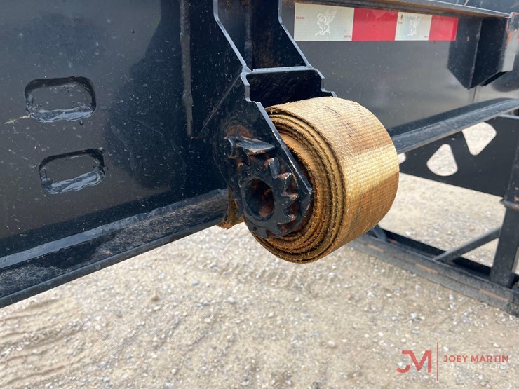2023-manac-log-trailer-image-6