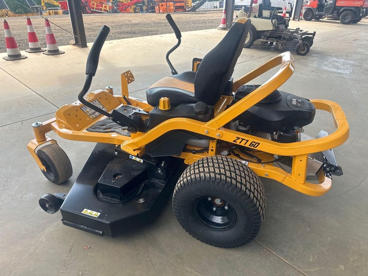 2024-cub-cadet-60-image-5