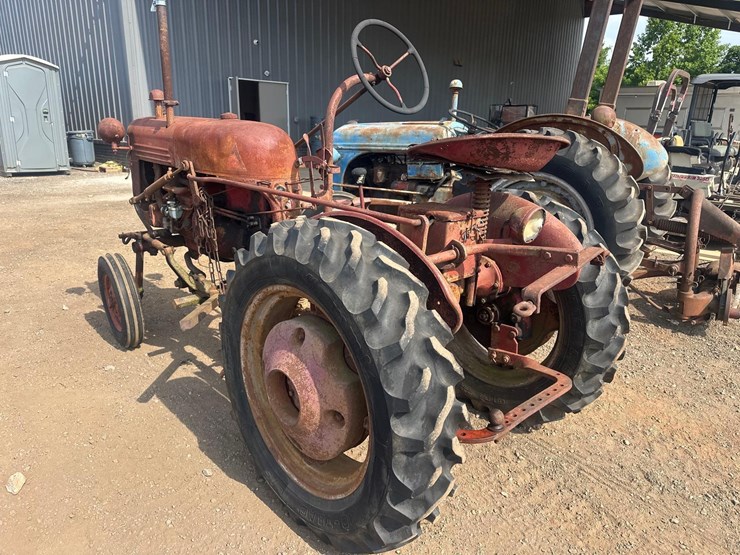 international-farmall-image-4