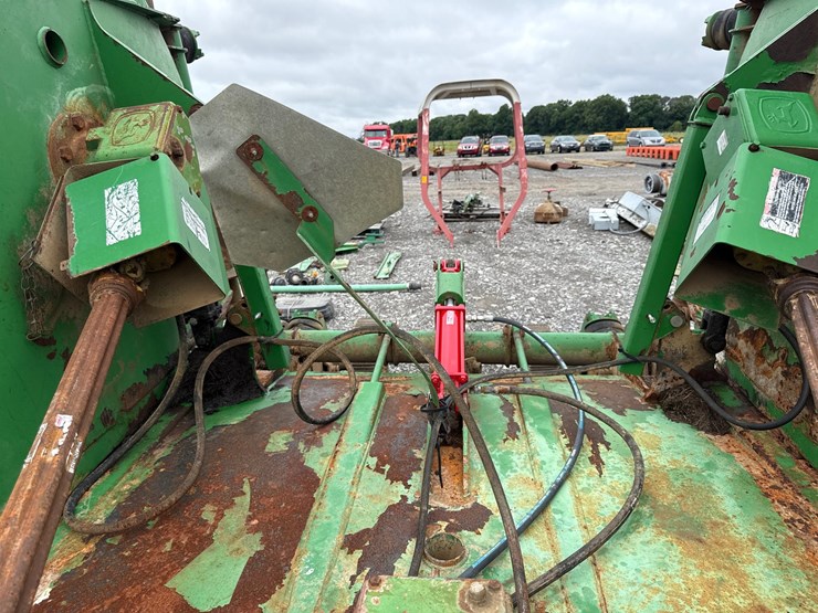 john-deere-cx15-image-23