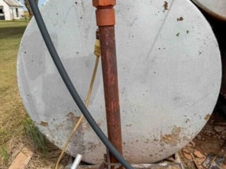 1000-gallon-fuel-tank-image-2