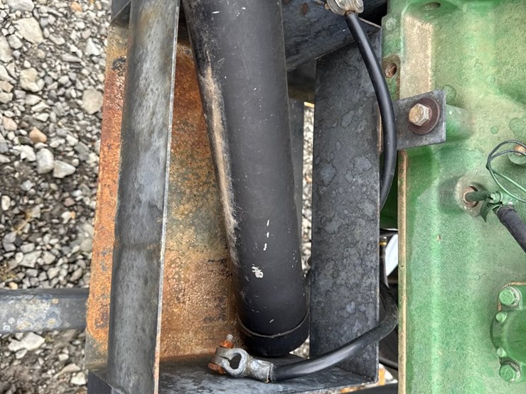 2004-john-deere-480-image-12