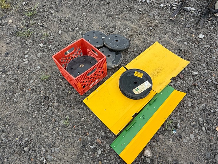 #40665-•-lot-of-planter-parts-inv#-40665-image-10