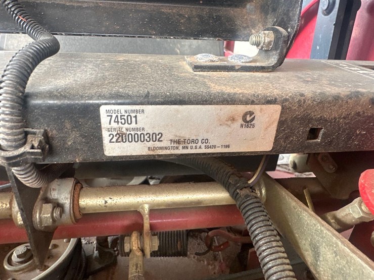 toro-time-cutter-1644-zero-turn-radius-mower-image-11