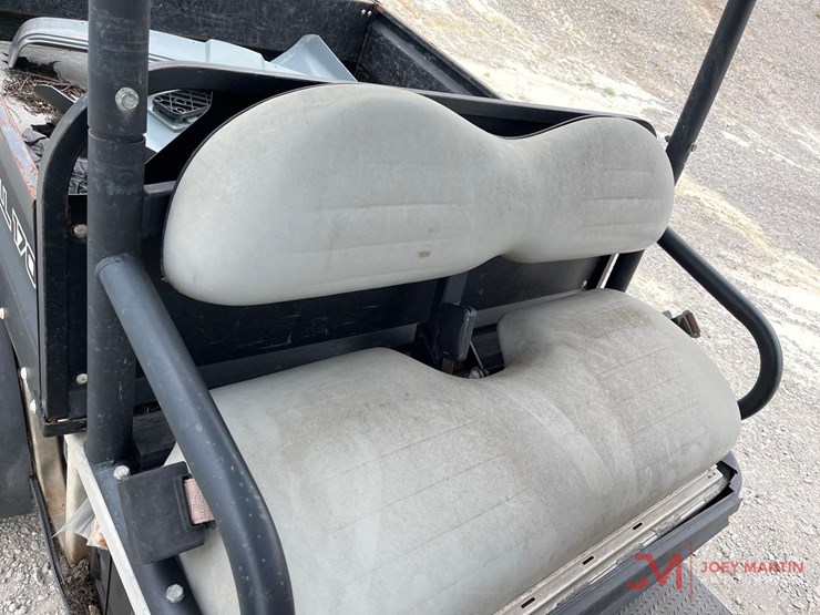 2019-club-car-carryall-1700-image-7