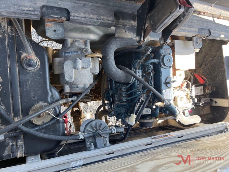 2019-club-car-carryall-1700-image-7