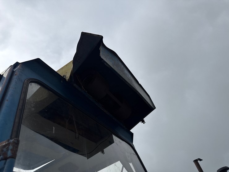 ford-7600-image-45