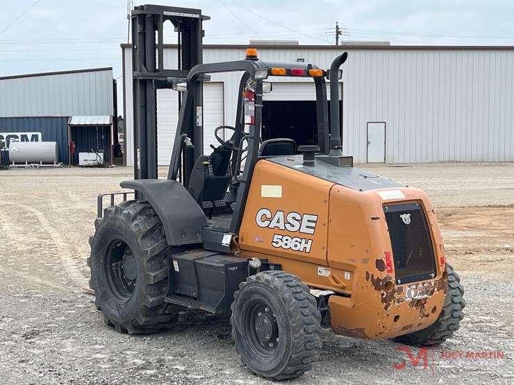 2019-case-586h-image-3