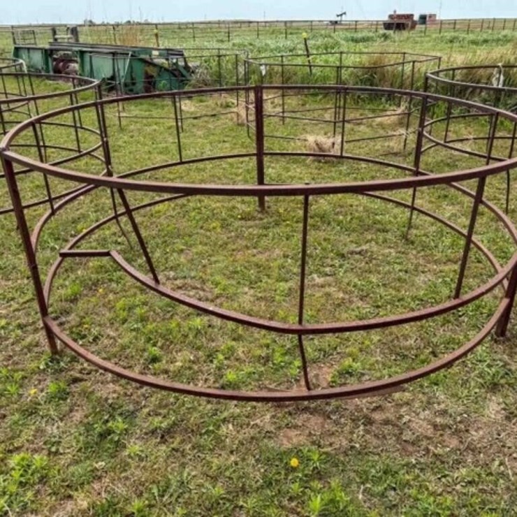 Steel Round Bale Feeder