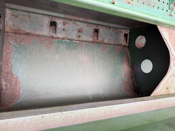 john-deere-530-image-57