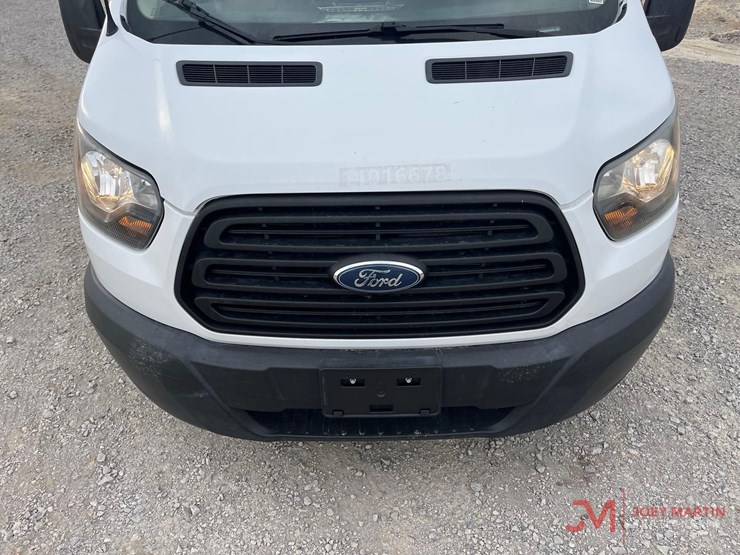 2019-ford-transit-image-13