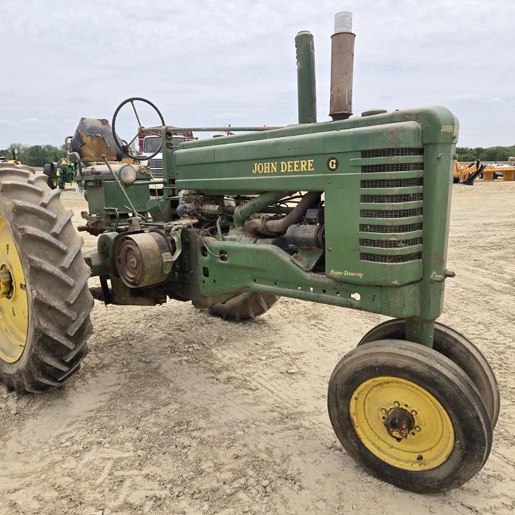 JOHN DEERE A