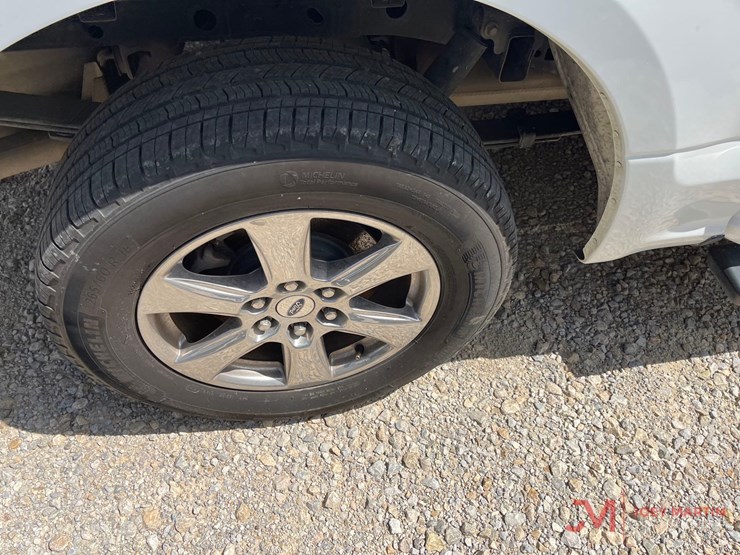 2019-ford-f150-xlt-image-19