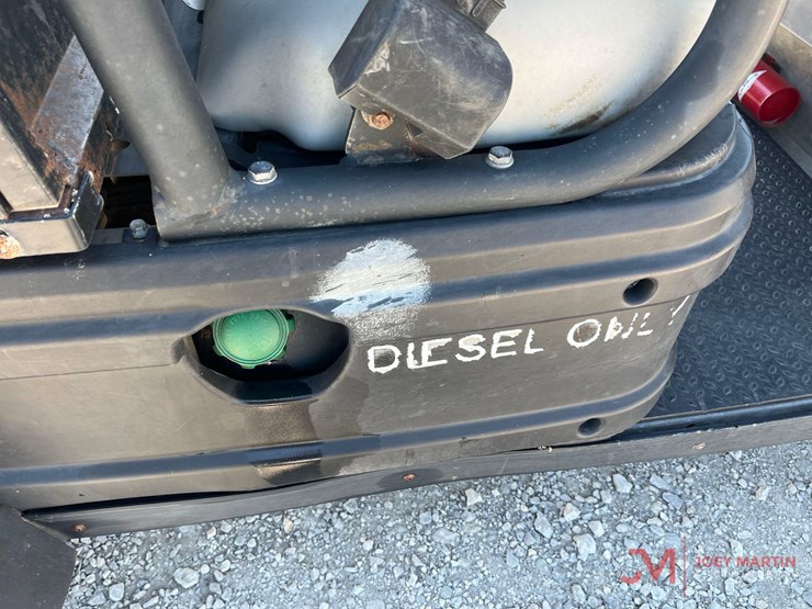 2020-club-car-carryall-1700-image-7