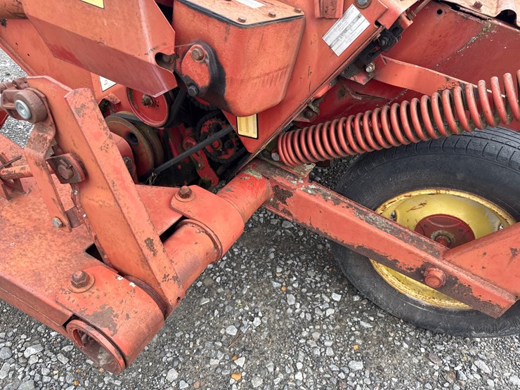 new-holland-477-image-20