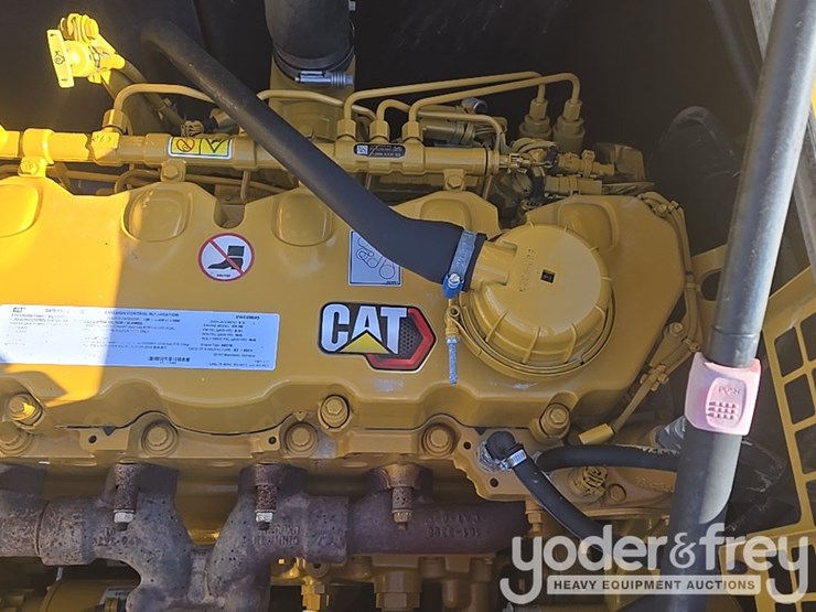 2021-caterpillar-336-image-53