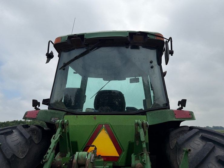 1996-john-deere-8400-image-43