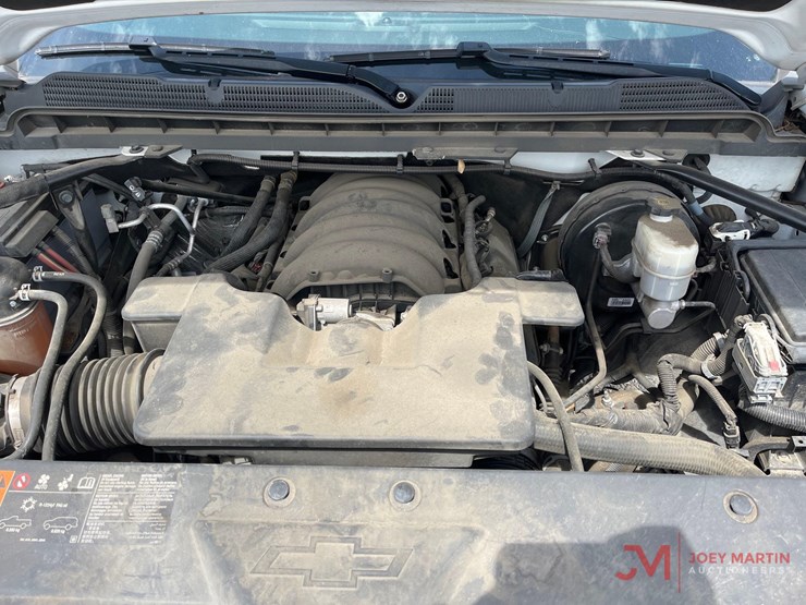 2019-chevrolet-silverado-1500-image-32