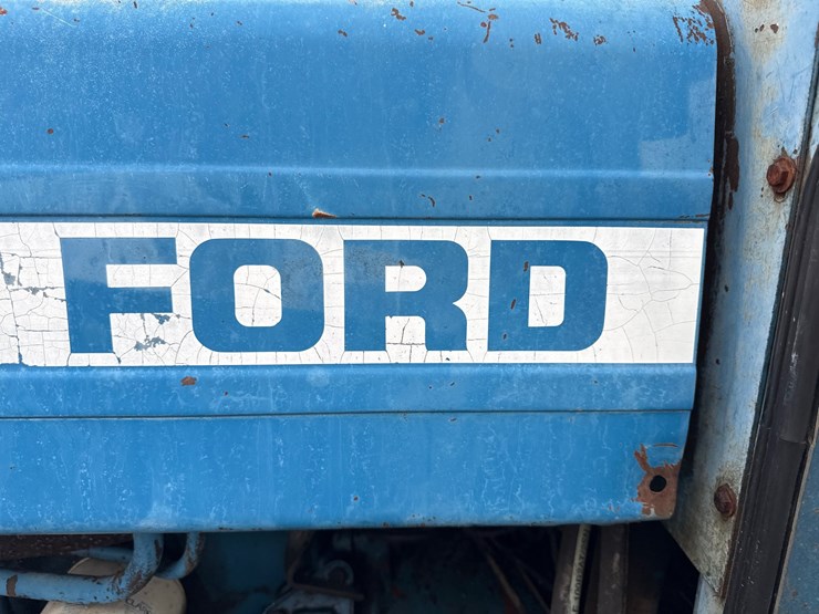 ford-7600-image-23