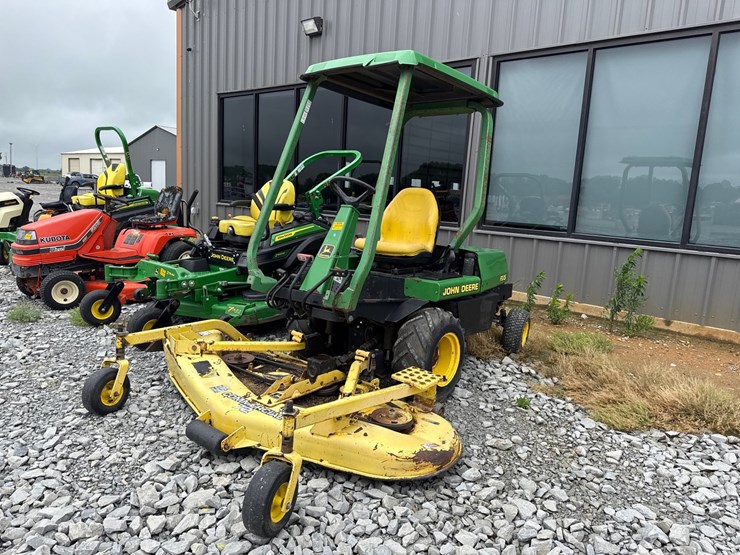 john-deere-f935-image-1