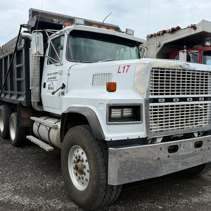 FORD 9000