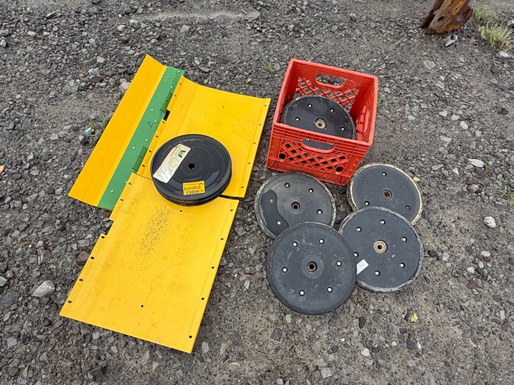 #40665-•-lot-of-planter-parts-inv#-40665-image-13