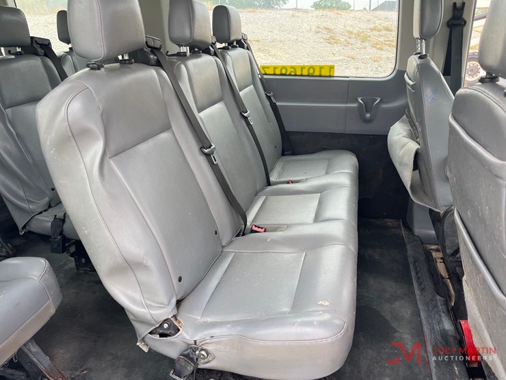 2019-ford-transit-image-7
